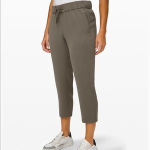 Brand new with tag LuLulemon pants. Great for work